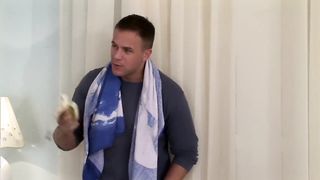 Orosz tini kisasszony és a két hímvessző