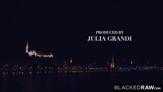 BlackedRaw - Emily Cutie két barna dákót kap
