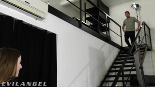 EvilAngel - Eveline Dellai a fotóssal kúrel