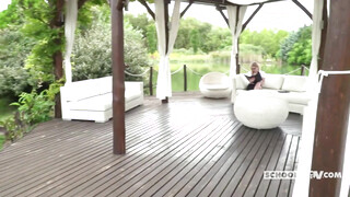 Its POV - Georgie Lyall a méretes cickós milf