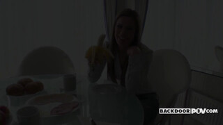 Its POV - Athina Love a magyar pornószínész kisasszony hátsó bejáratba kefélve