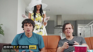 Brazzers - Diamond Kitty a brazil milf
