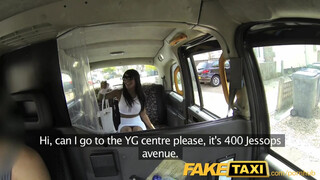 FakeTaxi - Kiki Minaj csoki picsája megdugva