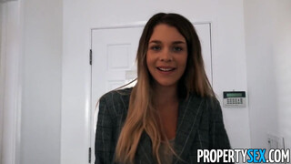 PropertySex - Gabbie Carter az óriás csöcsű bombázó tini