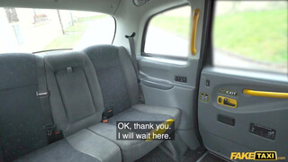 Fake Taxi - Blondie Fesser az óriás tőgyes szöszi