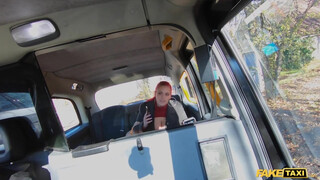 Fake Taxi - Óriás keblű latin amerikai spiné