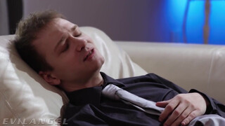 Blair Williams a hatalmas picsájú kiscsaj