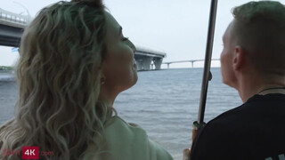 Slim4K - Iris Kiss Kiss hátsó bejárata megkefélve