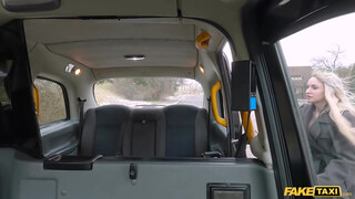 Fake Taxi - Micky Muffin análba tolva