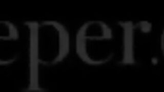 Deeper - Queenie a bombázó hatalmas csöcsű milf