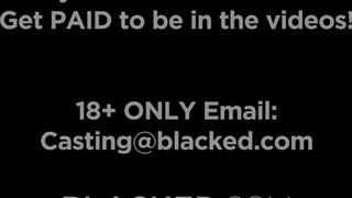 BLACKED - Sky a vékony pici didkós csajszi