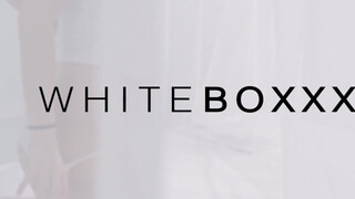 WhiteBoxxx - Tina Blade a kicsike cickós horvát hölgyemény
