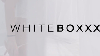 WhiteBoxxx - Mia Split a hajlékony orosz csajszi