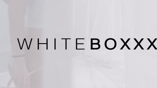 WhiteBoxxx - Mary Rock a dögös orosz kisasszony
