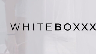 WhiteBoxxx - Luna Corazon a szenvedélyes latina spiné