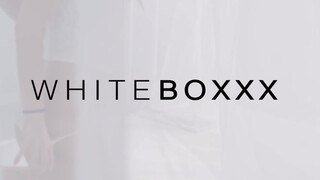 WhiteBoxxx - Bunny Love a vékony magyar cigány csajszi