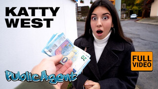 Katty West a fullos orosz nőci