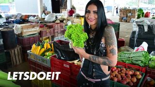 Fekete hölgyemény melina zapata felvett mély dugásra érett puncijába - latin milf