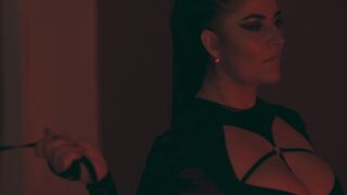 Kathalina777 durván uralva egy dögös kolumbiai milf által